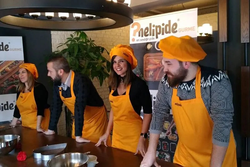 Nelipide için 14 Şubat’a özel kalpli pide workshop’u düzenledik — görsel 2