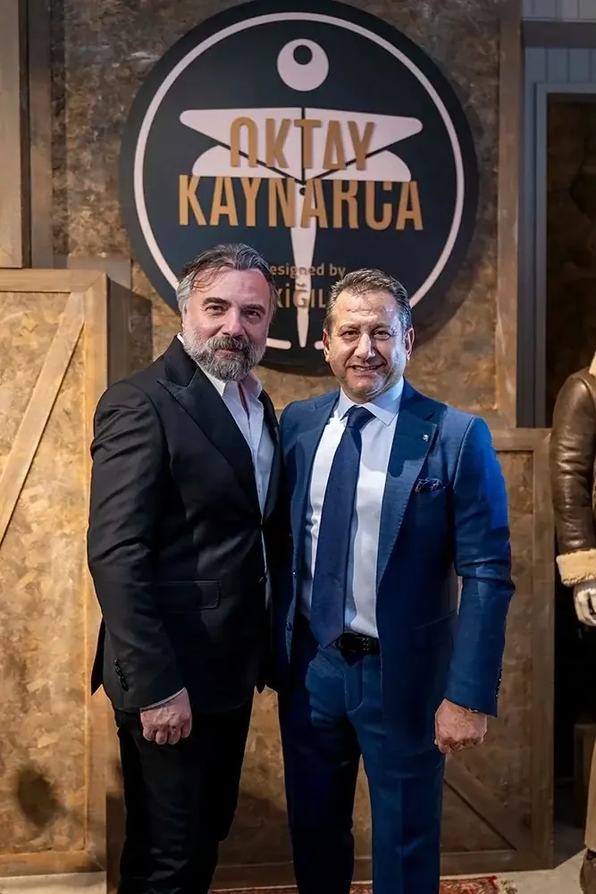 Tarzının sınırlarını kendi belirleyen erkekler için yepyeni bir marka: ‘Oktay Kaynarca designed by Kiğılı’ — görsel 1
