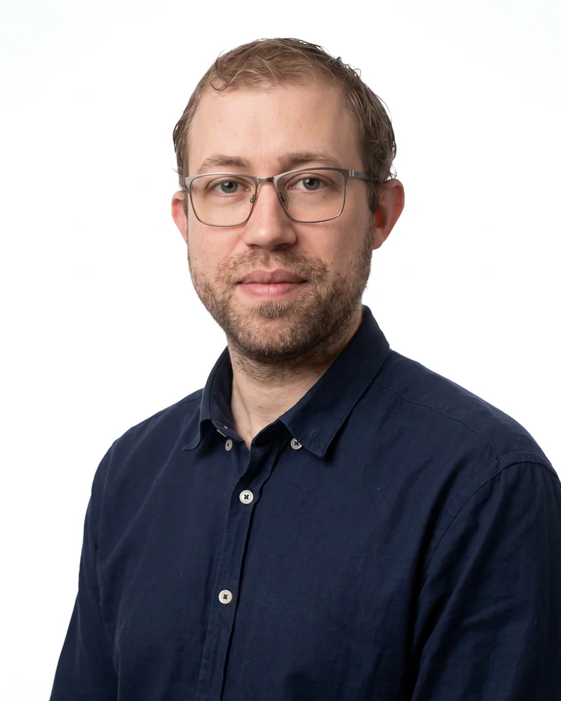 Halil Şimşek, Metin Yazarı — Brandworks